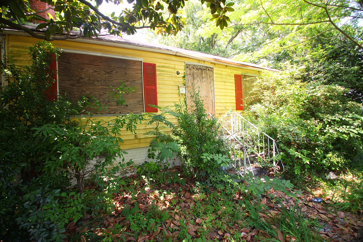 1098 Fair St SW photo 1