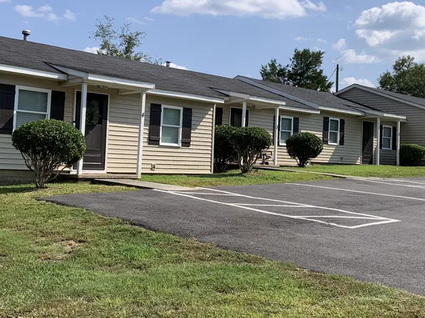 2 bed, 1.0 bath, 750 sqft, $925, 121 Jacqueline Ter NW #6, Milledgeville, GA 31061