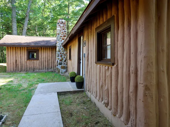 2706 Newatch Ave, Grayling, MI 49738