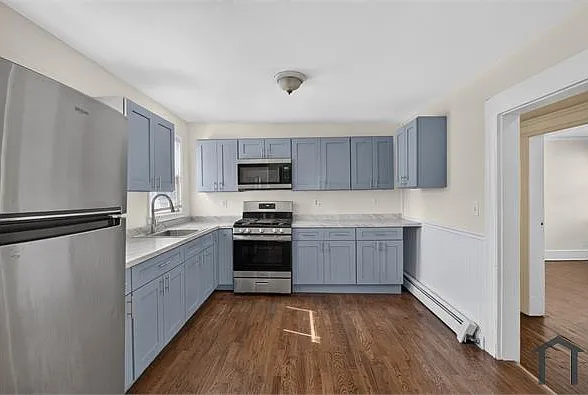 40 Vine St #44 — Photo 4