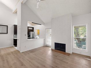 5981 Arapaho Rd APT 902, Dallas, TX 75248