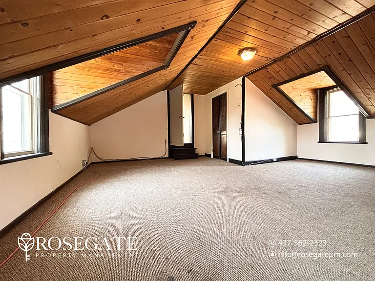 47 Gowan St #B — Photo 19