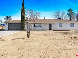 15455 Topango Rd, Victorville, CA 92394