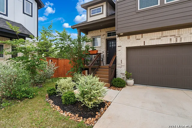 9227 Stillwater Pass — Photo 3