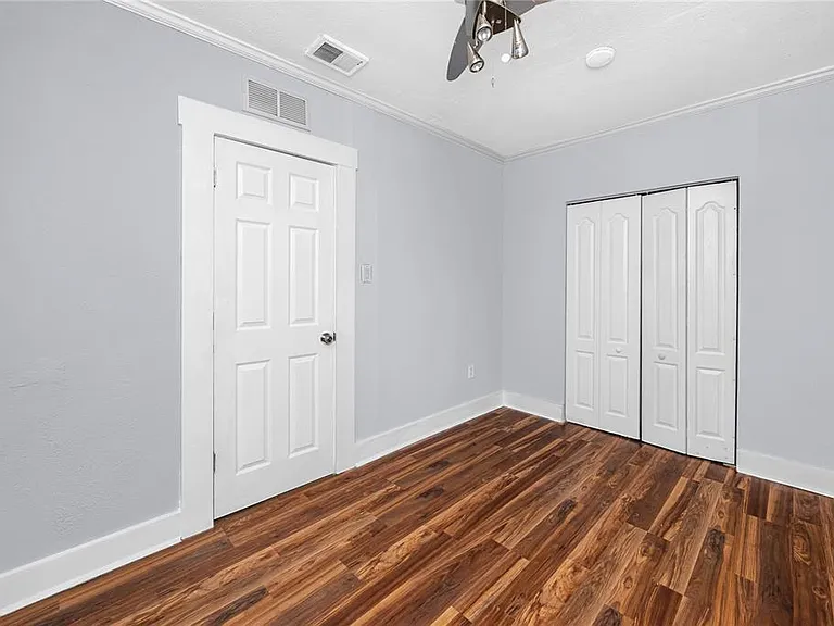 1763 Preston St S — Photo 20