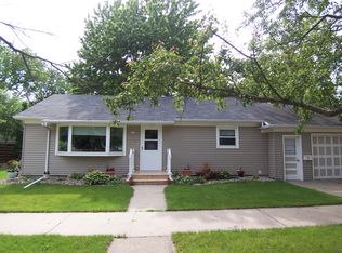311 9th Ave, Brookings, SD 57006