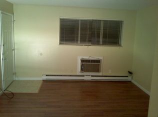 525 Vest Ave, Valley Park, MO