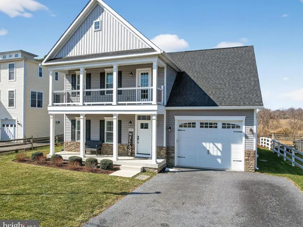 6069 Welch Ave, Deale, MD 20751