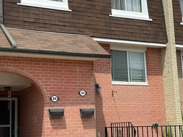 2170 Bromsgrove Rd #184, Mississauga, ON L5J 4J2