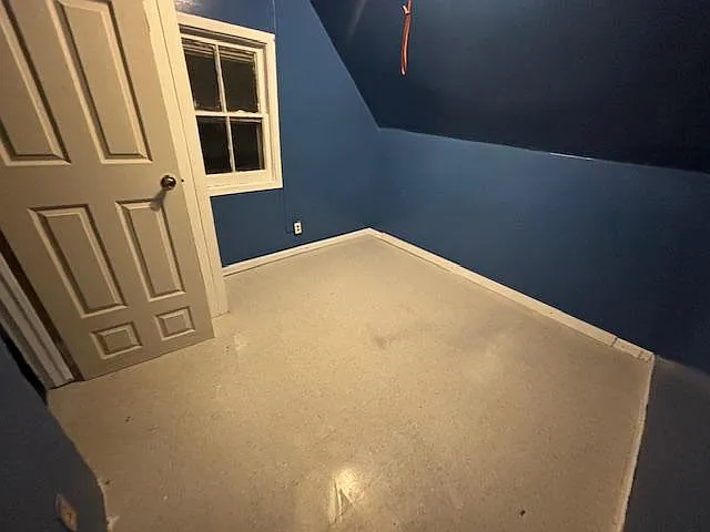 2 bed, 1076 sqft, $1,300 — Photo 4