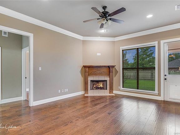 2nd image of 3510 Hanover Ct