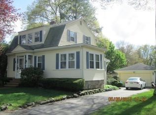 105 Magoun Ave, Brockton, MA 02301