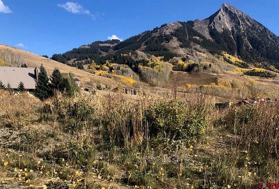 2nd image of 708 Gothic Road