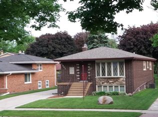 5951 W Maple Ave, Berkeley, IL 60163