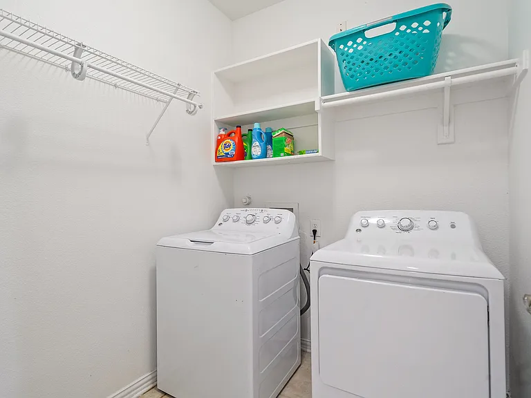 3028 Riverwood Ln — Photo 16