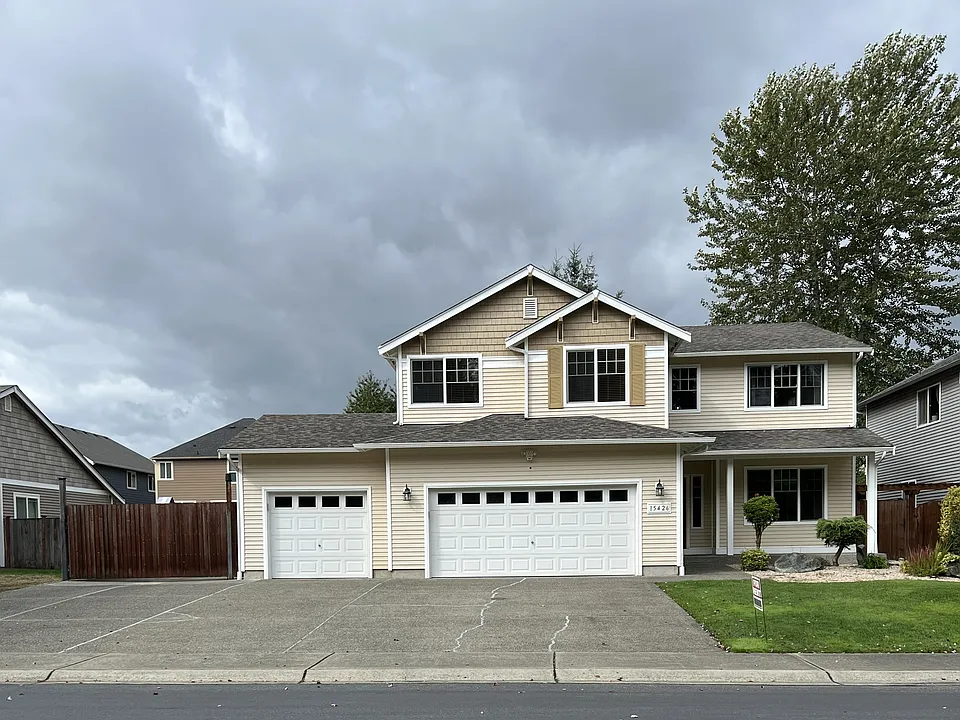 15426 87th Ave E