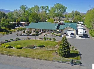 430 Country Dr, Fernley, NV