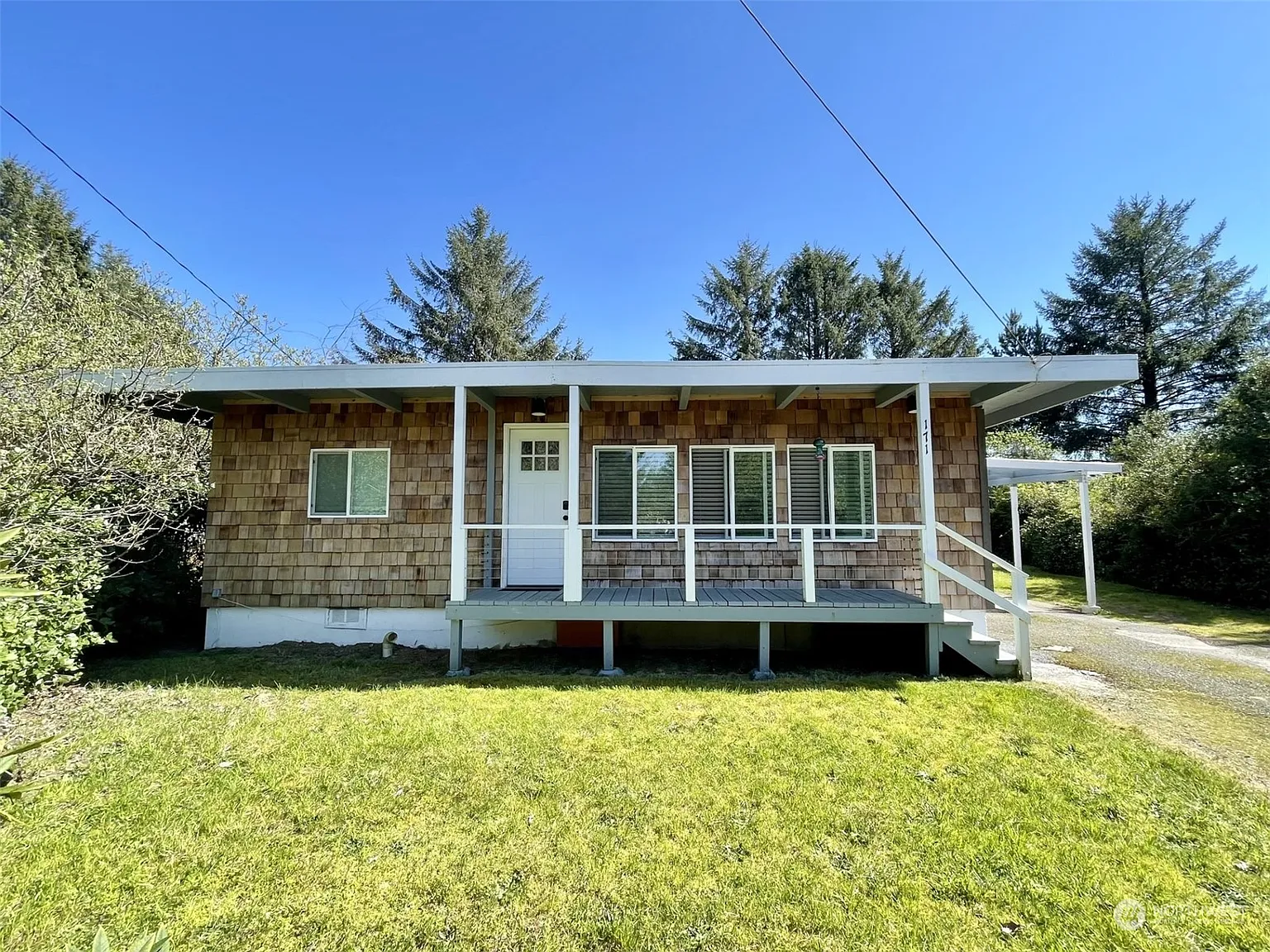 171 Helm Street NW photo 1