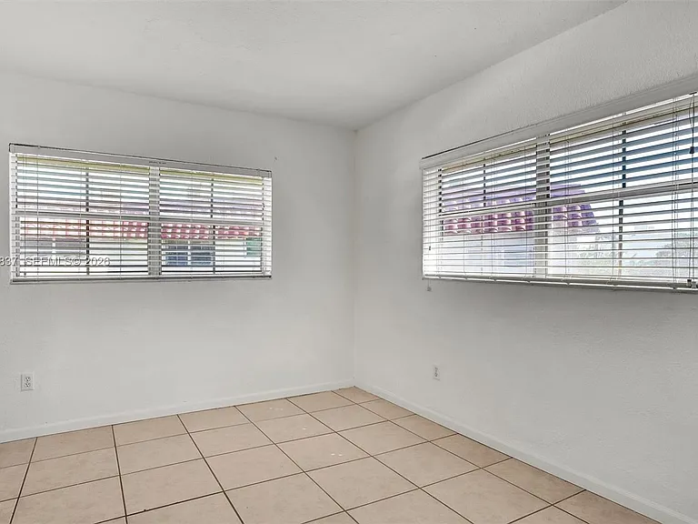 8650 SW 67th Ave #1025 — Photo 17