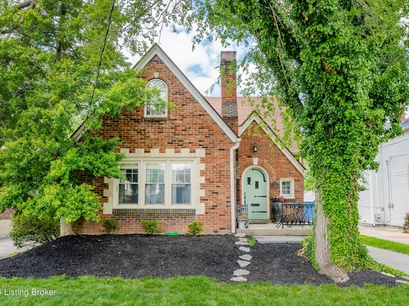 873 Clarks Ln, Louisville, KY 40217