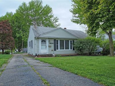 5238 Melody Ln, Willoughby, OH, 44094