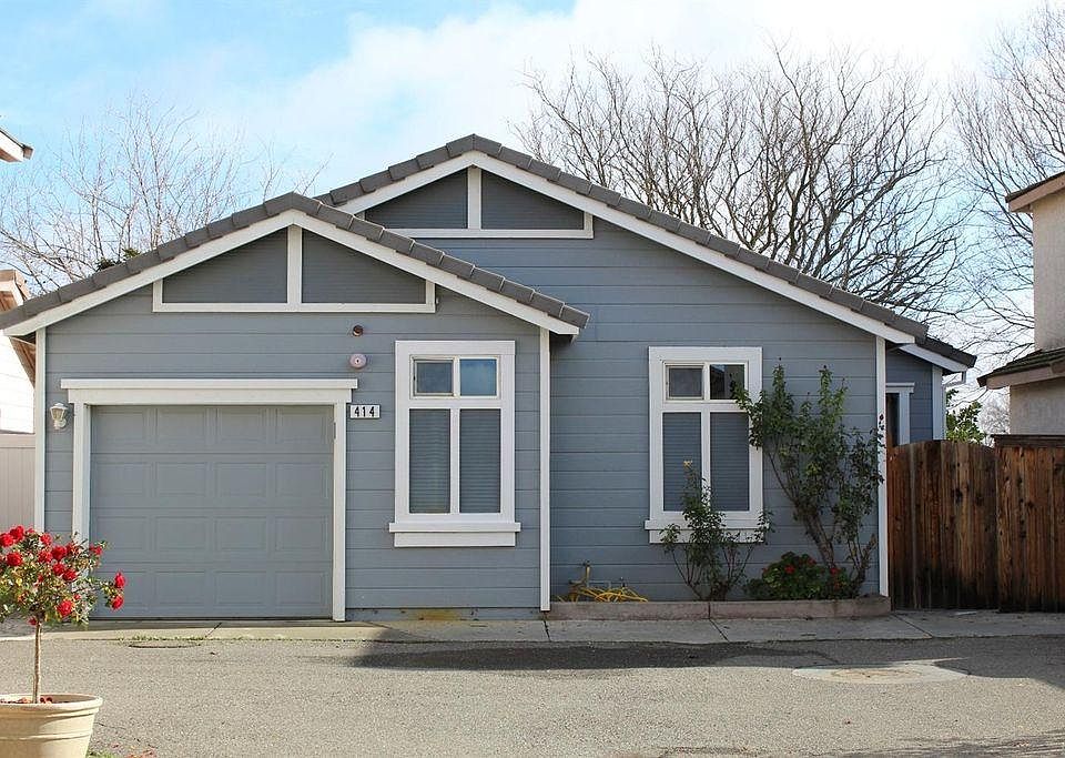 1st image of 414 La Esperanza Dr