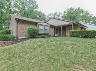 12711 Meadowdale Dr, Saint Louis, MO