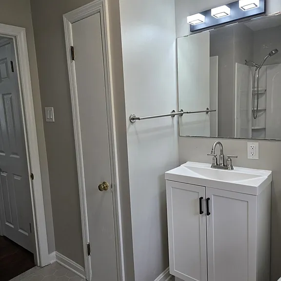 12 Ritter Ln — Photo 33