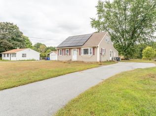 3 S Pine St, Plainfield, CT 06374