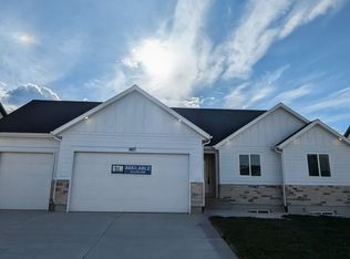 1877 N Mantle Way #402, Tooele, UT 84074
