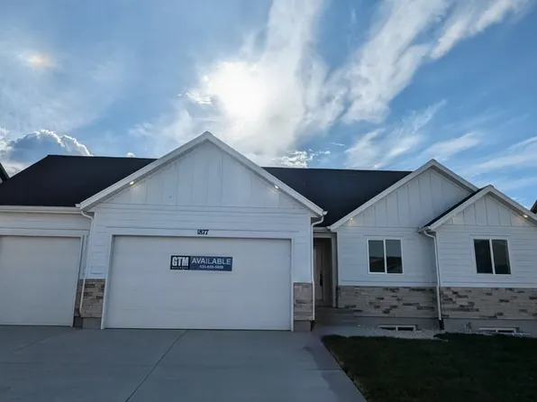 1877 N Mantle Way #402, Tooele, UT 84074
