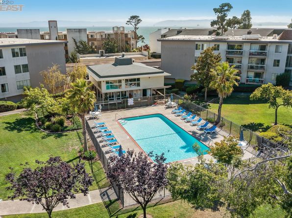 950 Shorepoint Ct APT 309, Alameda, CA 94501