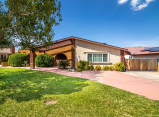 4261 W Avenue L8, Quartz Hill, CA 93536