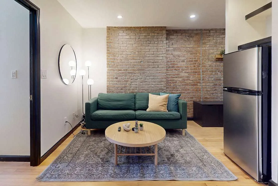 240 East 28th Street — Photo 1