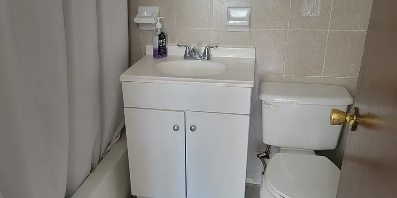 Rented by Obiajula Ugbomah, LREB | media 30