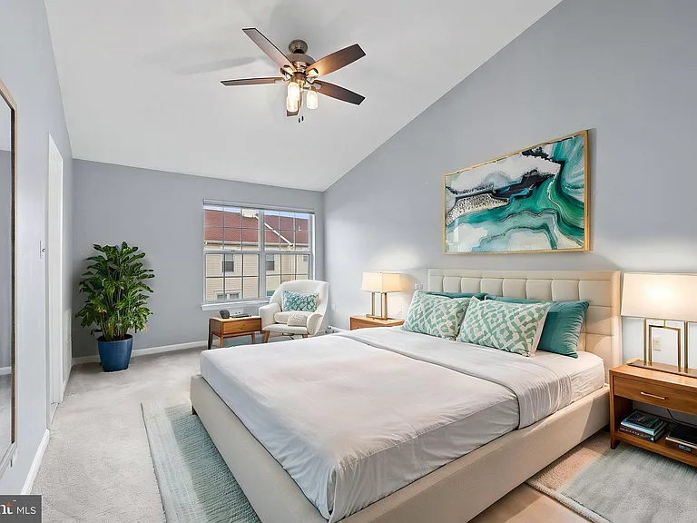 6804 Signature Cir — Photo 13
