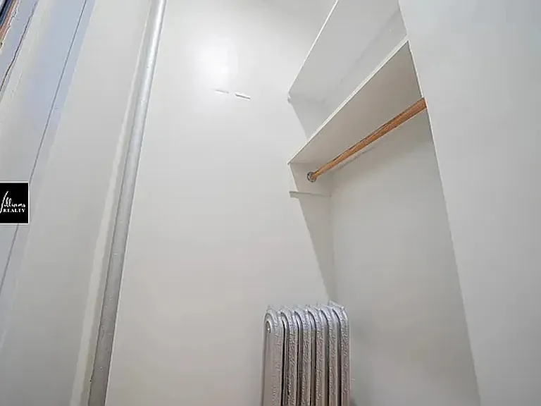 853 Putnam Ave #1 — Photo 19