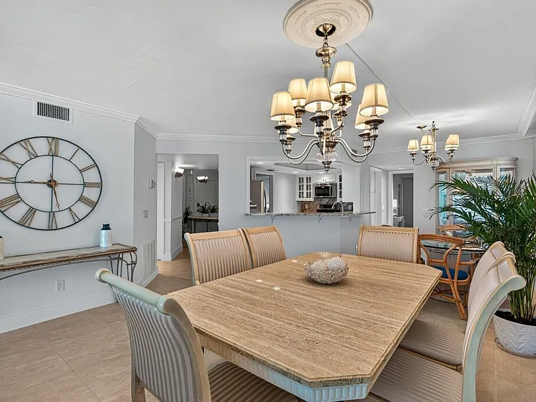 5790 Jimmy Buffett Mem Hwy — Photo 4