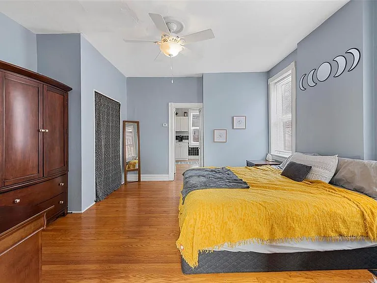 4959 Schollmeyer Ave — Photo 5