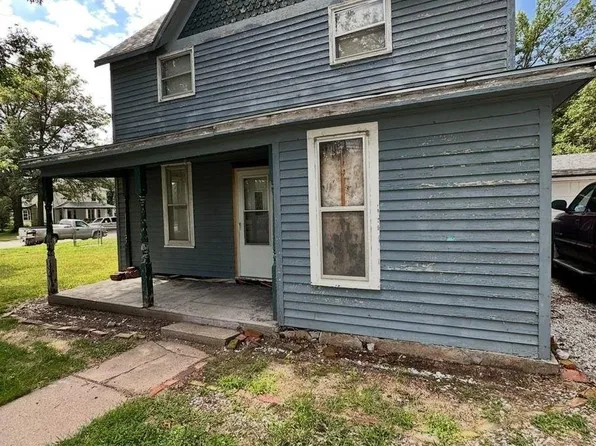 215 E 6th St, Stromsburg, NE 68666