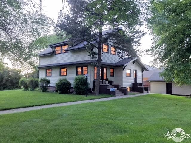 1st image of 808 20th St