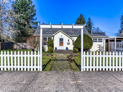 152 NE 5th Ave, Canby, OR, 97013