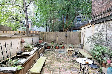 Rented by JK Dansar Corp