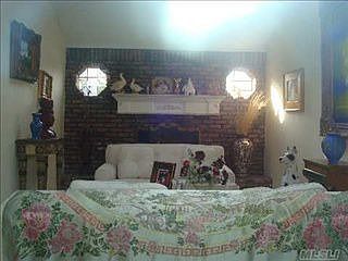 3rd image of 48 Tremont Ave