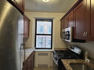 6560 Booth St APT 3H, Rego Park, NY 11374