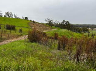 17260 Hillcrest Dr, Corning, CA 96021