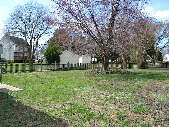 4th image of 3200 Creek Meadow Cir