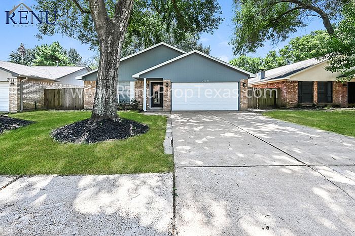 1st image of 21035 Settlers Valley Dr