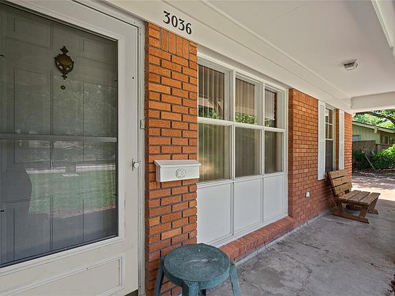 2nd image of 3036 Crest Dr