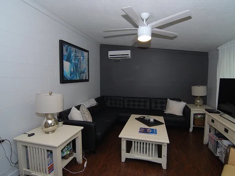 10112 State Road 33 — Photo 7
